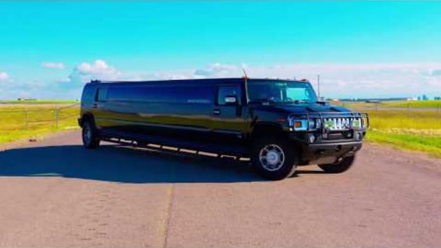 hummer-limousine-pg