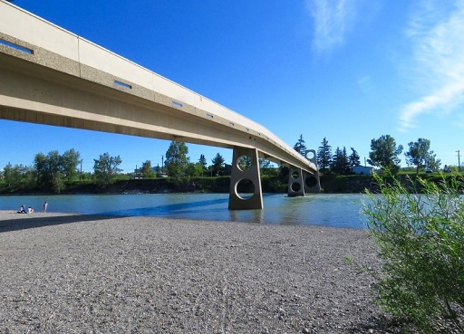 Bridge across the Bow River at Edworthy Park