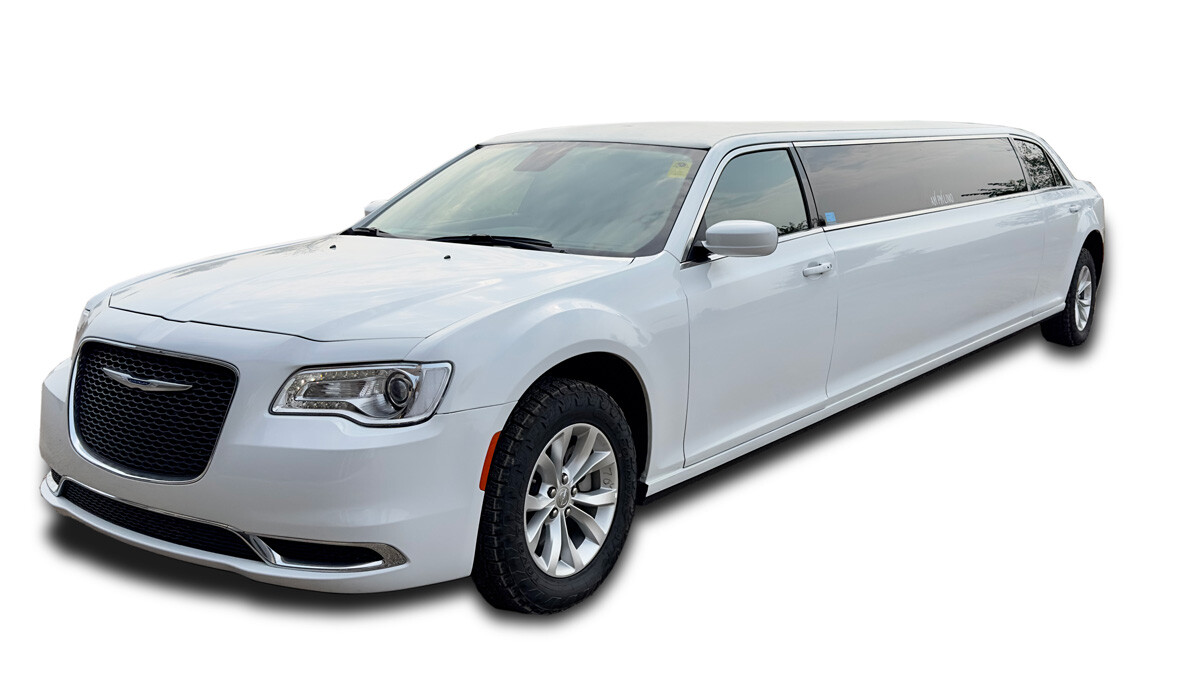 Stretch Limousine Comparison: Old Models vs. the New Chrysler Limo